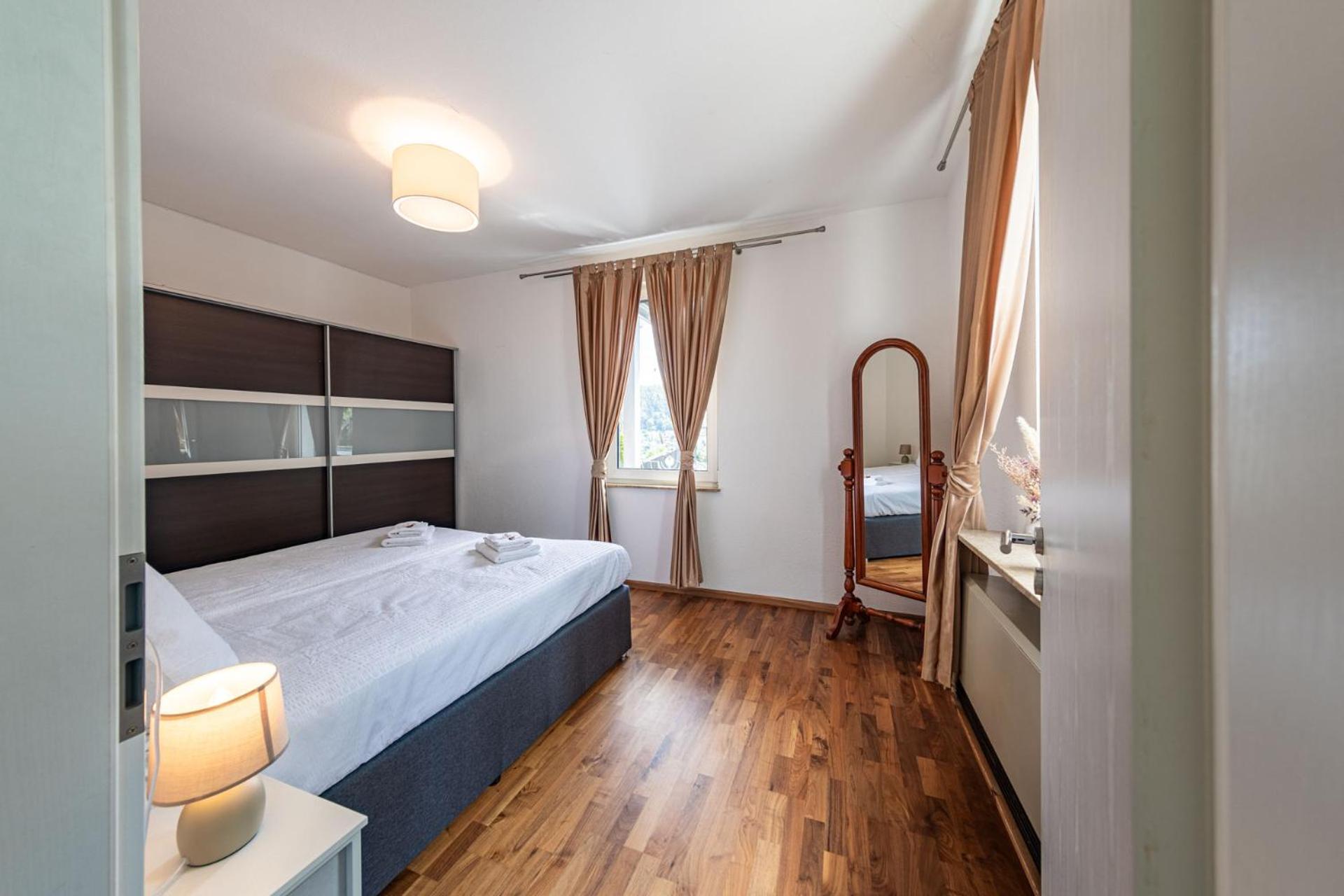 Premium Schwarzwald Suite 特里贝格 外观 照片